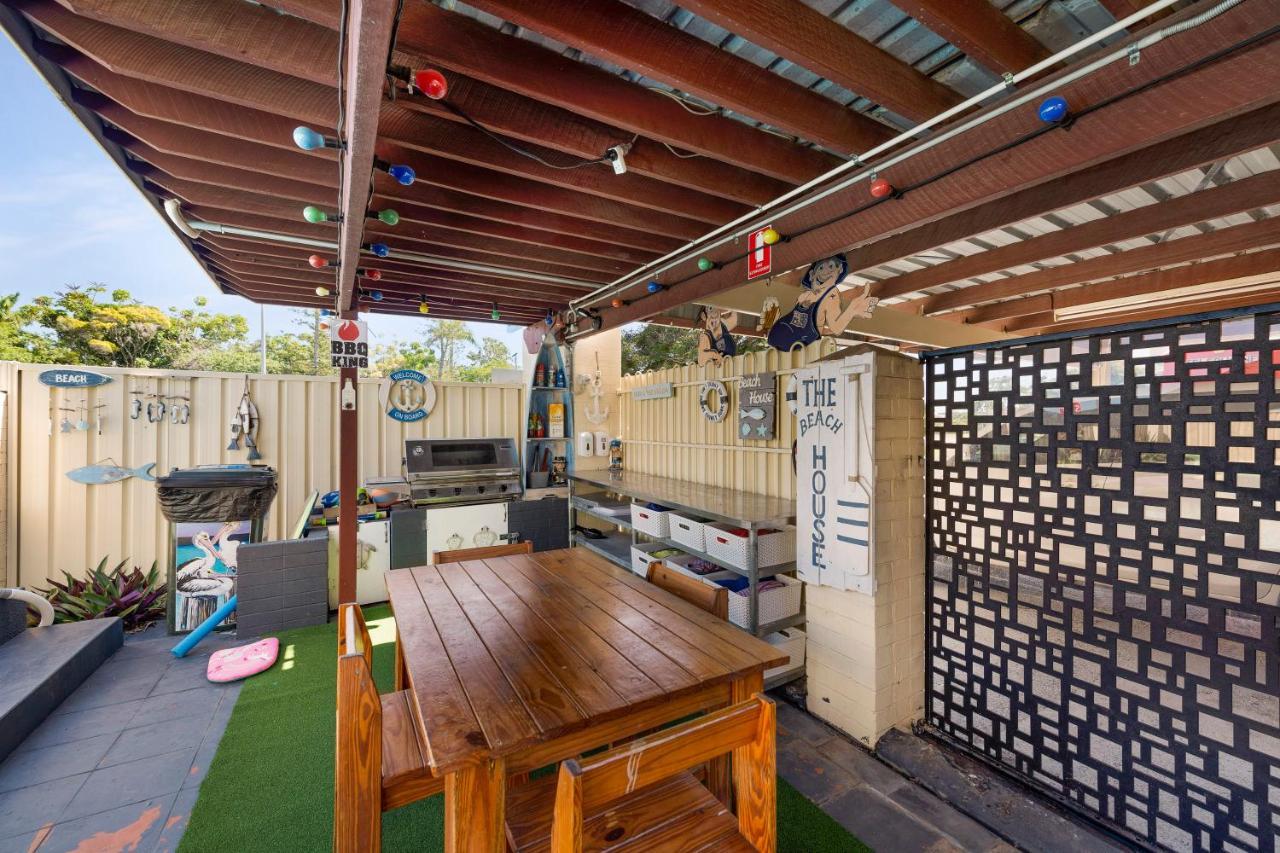 Bundaberg Coral Villa Motor Inn Екстер'єр фото