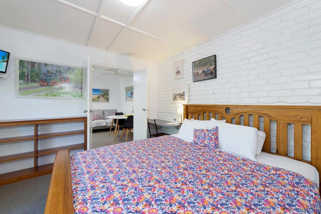 Bundaberg Coral Villa Motor Inn Екстер'єр фото