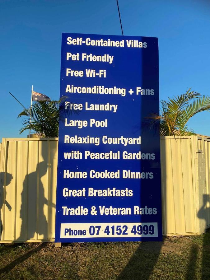 Bundaberg Coral Villa Motor Inn Екстер'єр фото