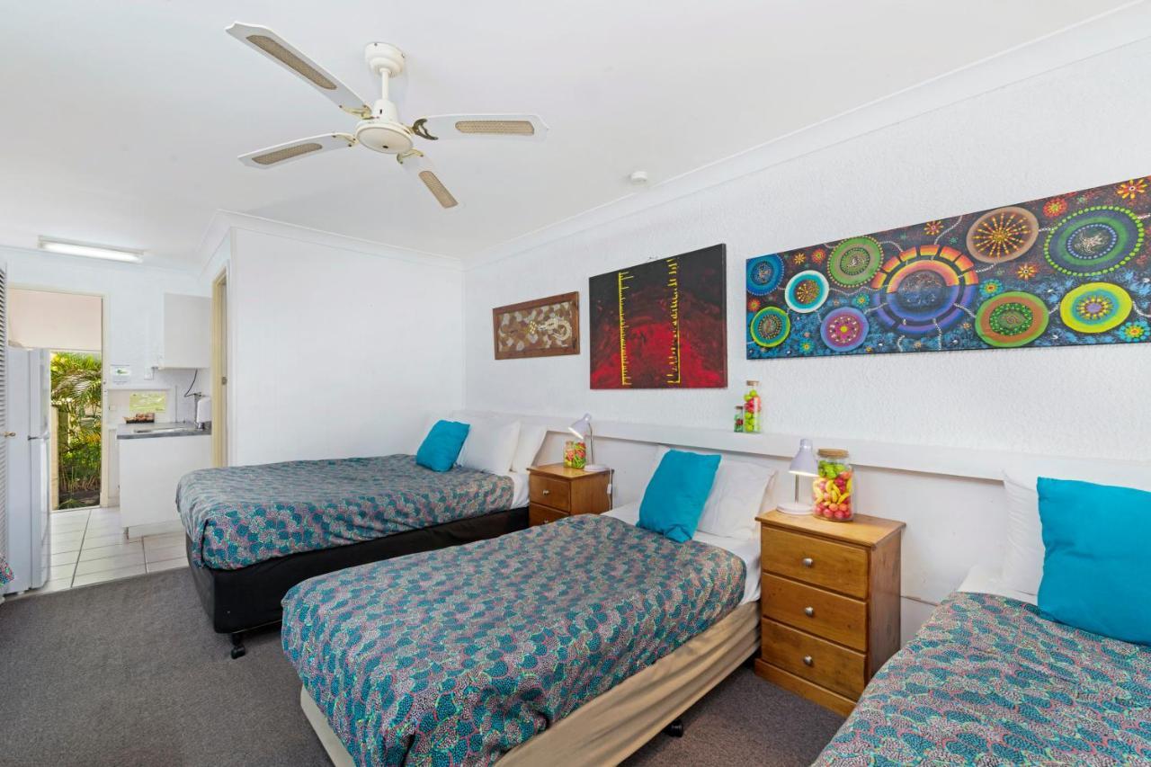 Bundaberg Coral Villa Motor Inn Екстер'єр фото