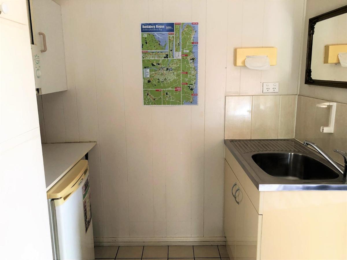 Bundaberg Coral Villa Motor Inn Екстер'єр фото