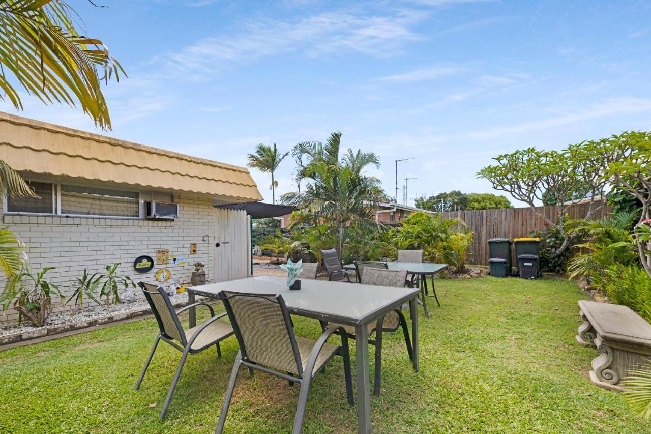 Bundaberg Coral Villa Motor Inn Екстер'єр фото